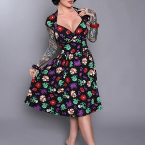 Pinup Couture Cthulhu Luscious Dress NWT, Medium